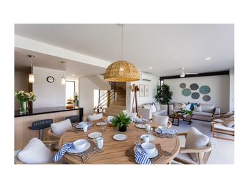 Departamento en Venta en Puerto Vallarta, 3 Recámara, 3.5 Baños