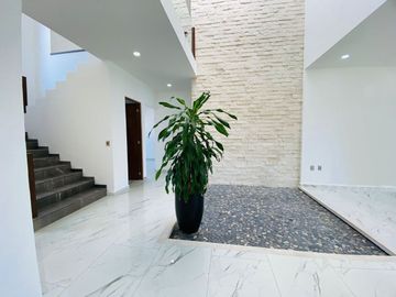 Casa en Fraccionamiento en Paraíso Country Club, Emiliano Zapata, Morelos CAEN-8