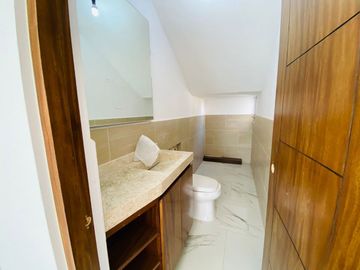 Casa en Fraccionamiento en Paraíso Country Club, Emiliano Zapata, Morelos CAEN-8