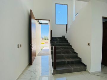 Casa en Fraccionamiento en Paraíso Country Club, Emiliano Zapata, Morelos CAEN-8