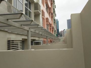 one bedroom condo in makati paseo de roces condominium rent to own