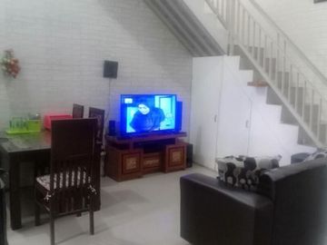 Jual Rumah 2 Lantai di Perumahan Graha Kencana Surabaya