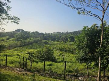 Se Vende Finca de 6.7 HAS con Hermosa Casa Campestre
