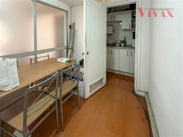 Oficina en Venta en Huerfanos - San Antonio