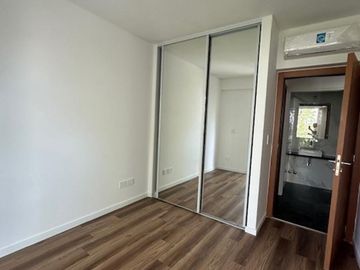 3 AMBIENTES , SEMIPISOS EXCLUSIVOS , 2 Y 1 AMBIENTES UNICOS . PRE VENTA FINANCIADA