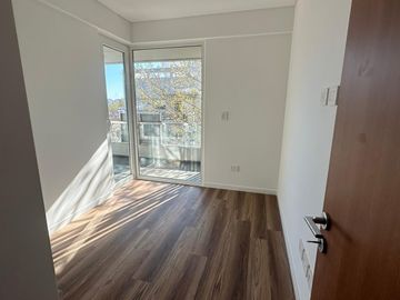 3 AMBIENTES , SEMIPISOS EXCLUSIVOS , 2 Y 1 AMBIENTES UNICOS . PRE VENTA FINANCIADA