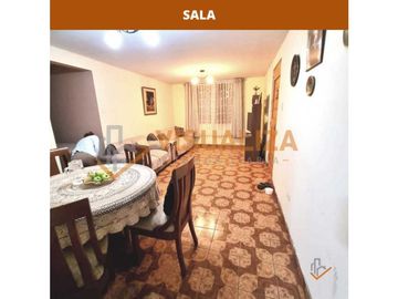 VENDO LINDO DPTO 2DO PISO URB. PRIMAVERA, RESIDENCIAL / CÉNTRICO