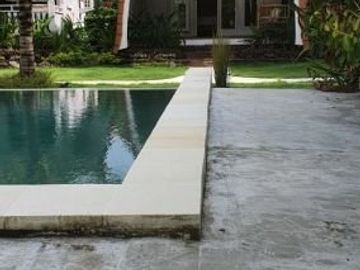EXOTIC VILLA FOR SALE IN BALI NEAR PADANG-PADANG BEACH