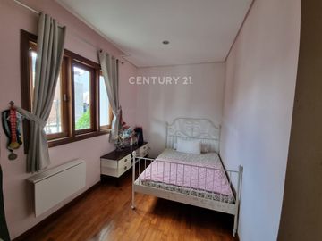 Dijual Rumah Nyaman Dan Asri Di Pondok Indah Jakarta Selatan