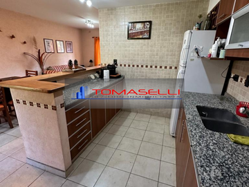 VENTA - DUPLEX - BARRIO PRIVADO EL RESUELLO - ACEPTARÍA Depto. MENOR VALOR EN ZONA RAMOS MEJÍA