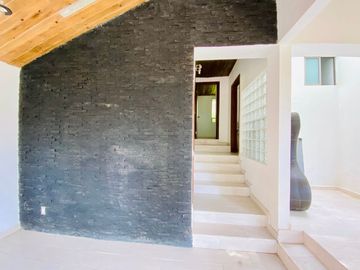 Cabaña Acogedora en el Bosque: Tu Refugio Ideal y Oportunidad de Inversión
