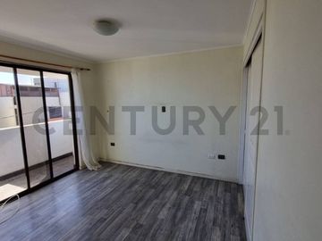 SE VENDE CASA EN PARQUE INGLÉS