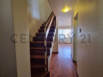 SE VENDE CASA EN PARQUE INGLÉS
