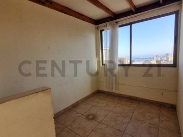 SE VENDE CASA EN PARQUE INGLÉS