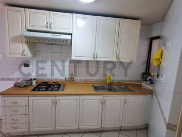 SE VENDE CASA EN PARQUE INGLÉS