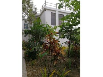 Casa amoblada de venta  en Puerto Cayo