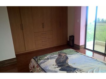 Casa amoblada de venta  en Puerto Cayo