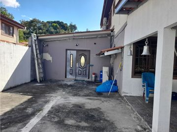 CASA DUPLEX EN VENTA EN LAS CUMBRES