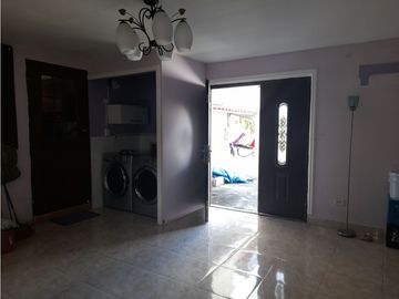 CASA DUPLEX EN VENTA EN LAS CUMBRES