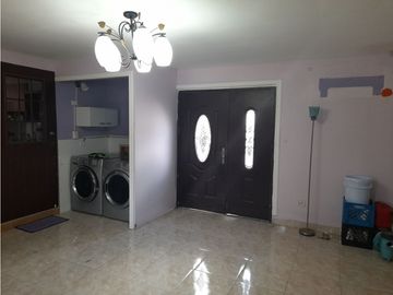 CASA DUPLEX EN VENTA EN LAS CUMBRES