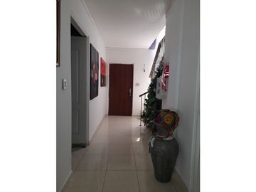 CASA DUPLEX EN VENTA EN LAS CUMBRES