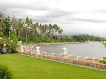 Villa Tepi Pantai Lovina Buleleng Bali Utara