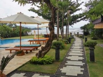 Villa Tepi Pantai Lovina Buleleng Bali Utara