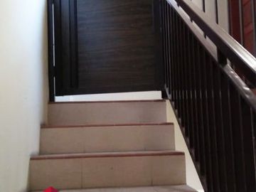 Disewakan Ruko Cantik Siap Huni