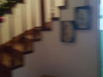 CASA LOTE PROPIO,  4 AMBIENTES, CON GARAGE PARA 3 AUTOS Y TERRAZA