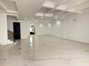 Rumah Mewah Ada Swimming Pool Di Sektor 9 Bintaro Lr 17378