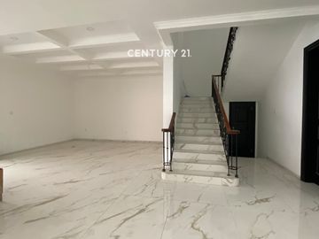Rumah Mewah Ada Swimming Pool Di Sektor 9 Bintaro Lr 17378