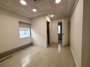 Gran Local Comercial/ Bancos, Farmacias y Grande Cadenas
