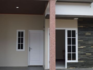 hunian 2 lantai clasik modern