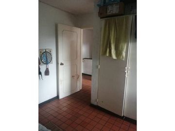 VENTA CASA UNIFAMILIAR LIMONAR-SUR