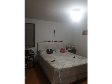 VENTA CASA UNIFAMILIAR LIMONAR-SUR