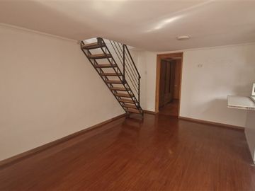Casa en venta 3D2B remodelada en Puente Alto