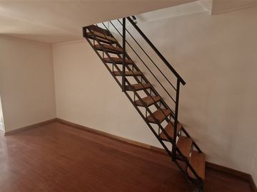 Casa en venta 3D2B remodelada en Puente Alto