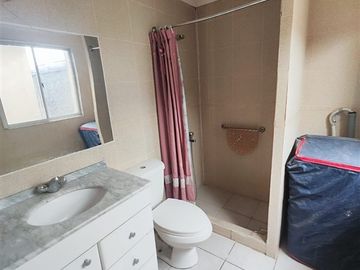 Casa en venta 3D2B remodelada en Puente Alto