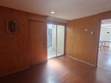 Casa en venta 3D2B remodelada en Puente Alto