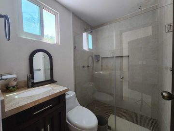 CASA  EN  VENTA  EN  ACAPULCO, RESIDENCIAL  VILLAS  VELATO ZONA DIAMANTE
