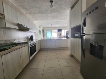 CASA  EN  VENTA  EN  ACAPULCO, RESIDENCIAL  VILLAS  VELATO ZONA DIAMANTE