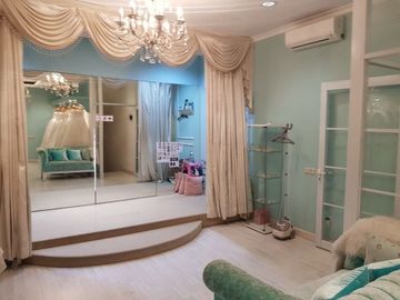 RUKO GADING SERPONG 3 LANTAI STRATEGIS HADAP JALAN UTAMA FULLY FURNISHED