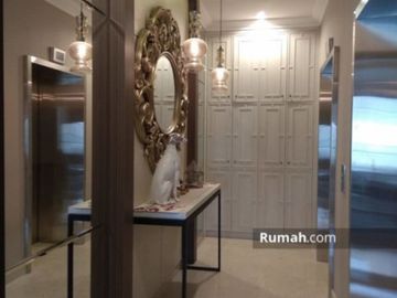 For Rent 3BR Cozy Apartment at Pondok Indah