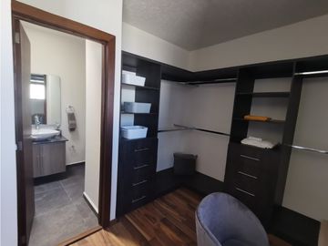 Se vende casa en Residencial Señeros. Pachuca Hidalgo.