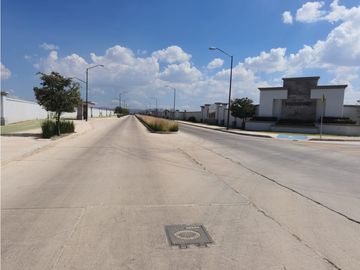 Se vende casa en Residencial Señeros. Pachuca Hidalgo.