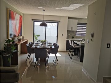 Se vende casa en Residencial Señeros. Pachuca Hidalgo.