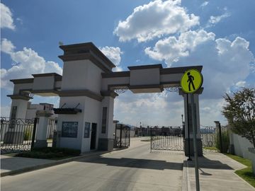 Se vende casa en Residencial Señeros. Pachuca Hidalgo.