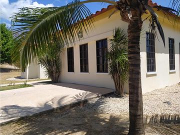 Venta: 7 recámaras en Hacienda Pacifica, San Carlos