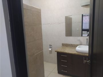 Venta: 7 recámaras en Hacienda Pacifica, San Carlos