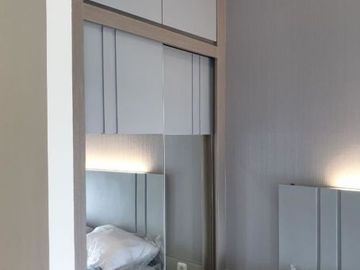 Apartemen AMOR baru gress di atas mall Pakuwon City Full furnish
